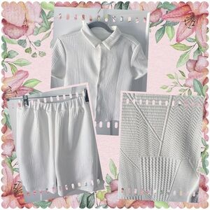SHEIN White Textured Knit Top & Shorts Matching Set